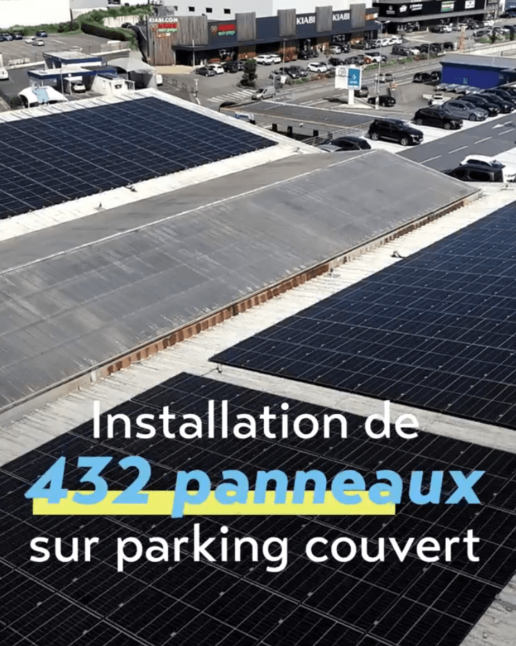 Installation de 432 panneaux sur parking couvert